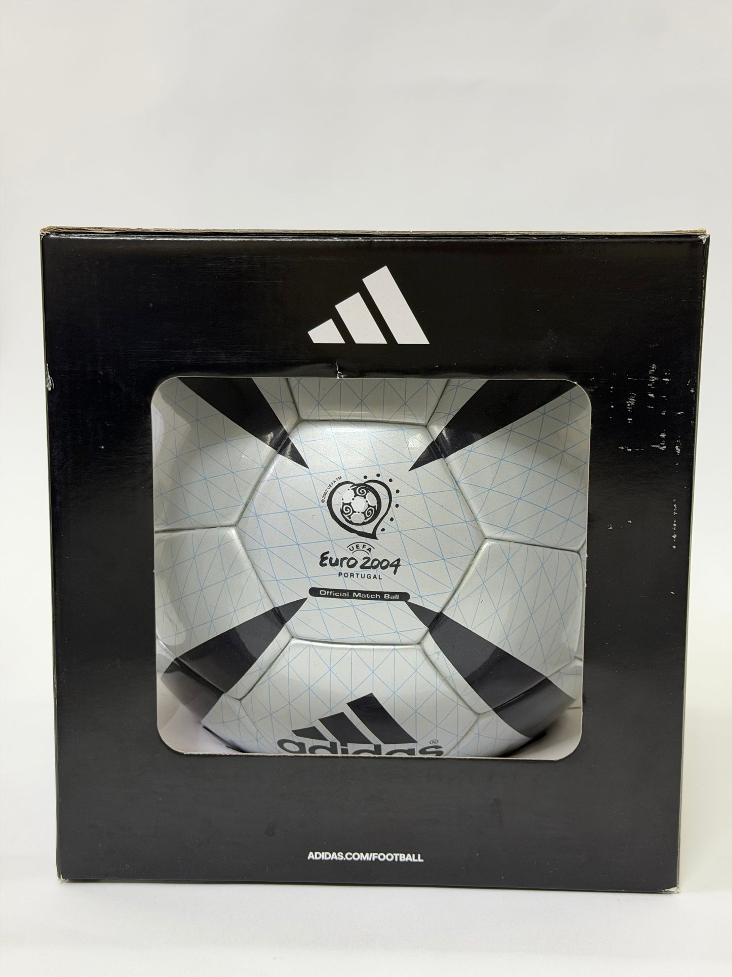 Adidas Roteiro Euro 2004 - Official Match Ball