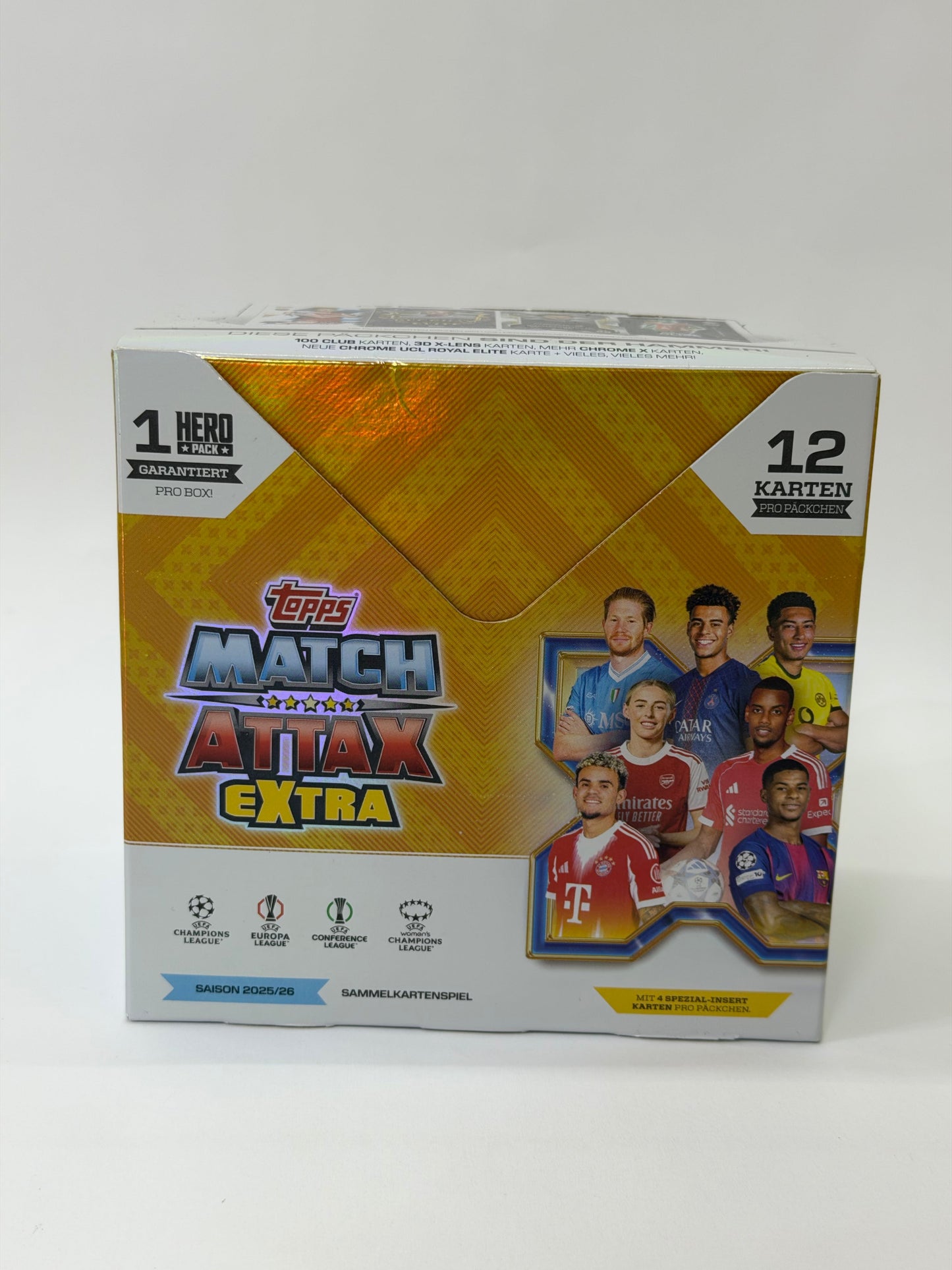 Topps UCC Champions League Match Attax EXTRA 2025/26 - Box with 32 packs